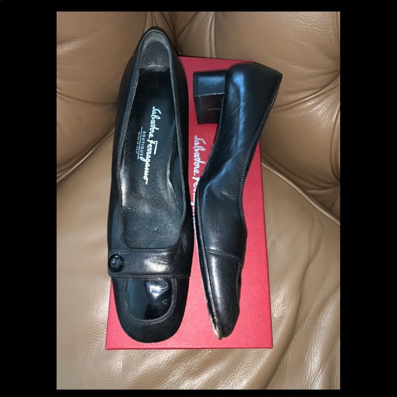 Salvatore Ferragamo Block-Heel Pumps - Picture 3 of 5